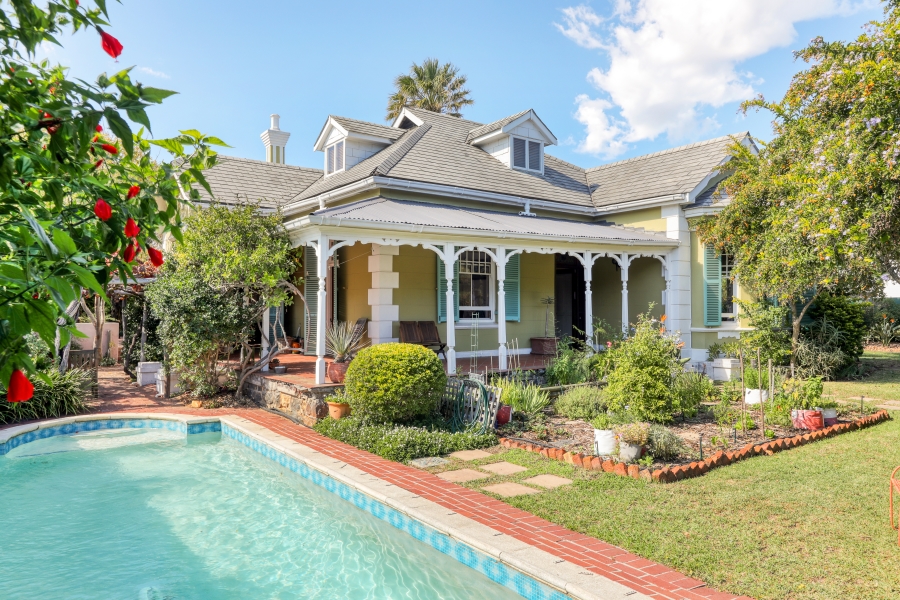 4 Bedroom Property for Sale in Mowbray Western Cape